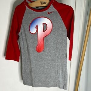Phillies‎ Nike Kids Red and Gray Raglan Shirt size m